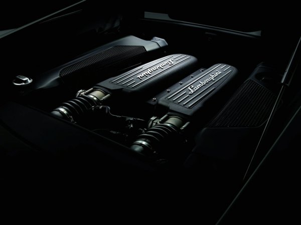 Lamborghini LP560-4.